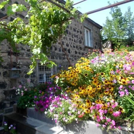 B&B Ruzan Yeghegnadzor Luaran gambar