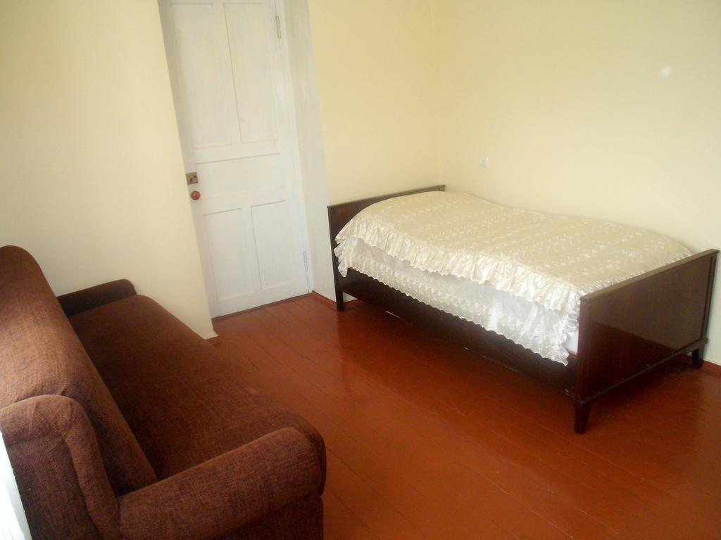 B&B Ruzan Yeghegnadzor Bilik gambar